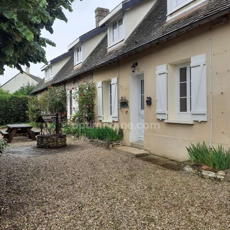 Maison à LA COUTURE-BOUSSEY