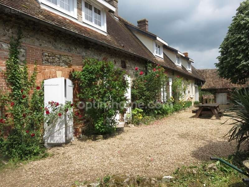 Maison à LA COUTURE-BOUSSEY