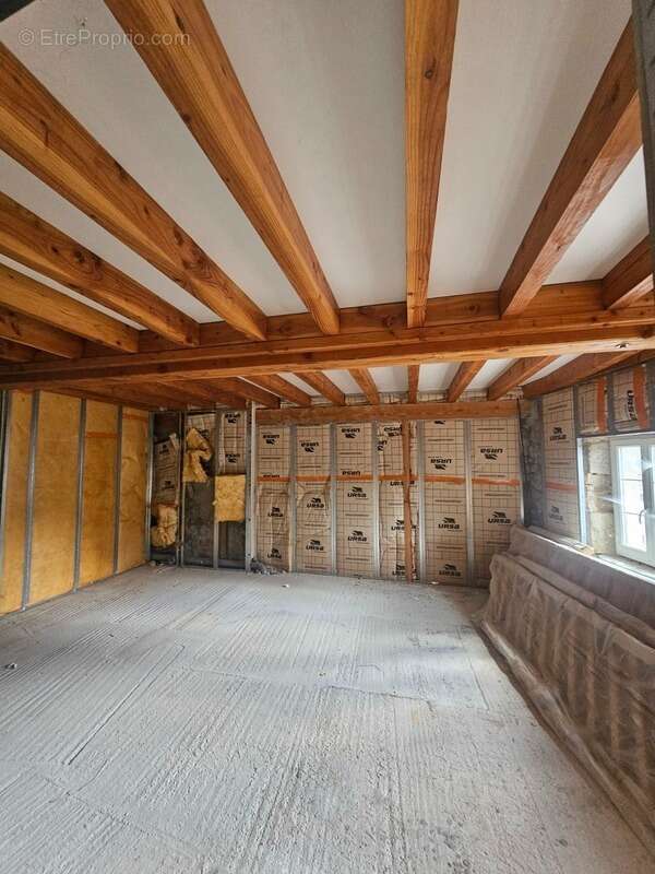 Appartement à SAINT-NICOLAS-DES-BIEFS