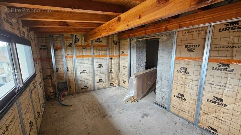 Appartement à SAINT-NICOLAS-DES-BIEFS