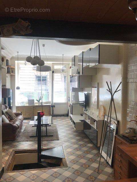 Commerce à PARIS-18E