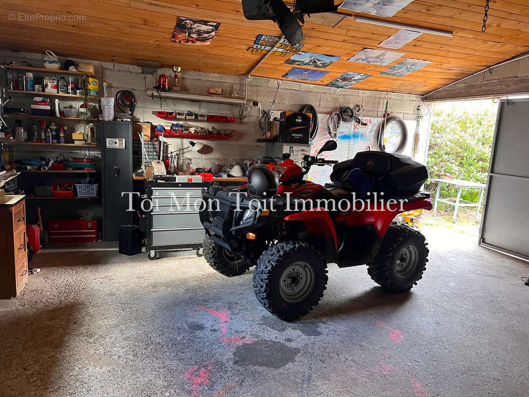 Maison à DURFORT-ET-SAINT-MARTIN-DE-SOSSENAC