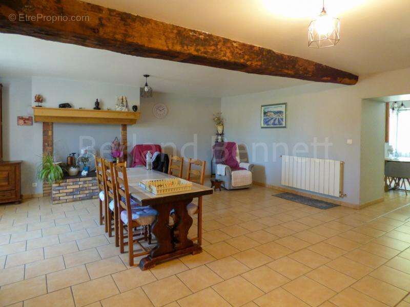 Maison à SAUZE-VAUSSAIS