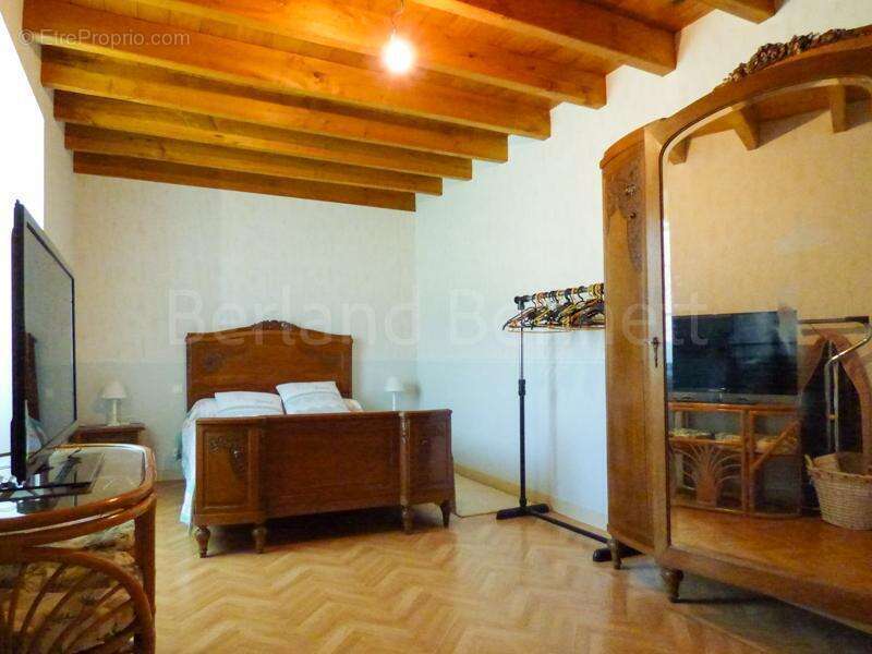 Maison à SAUZE-VAUSSAIS