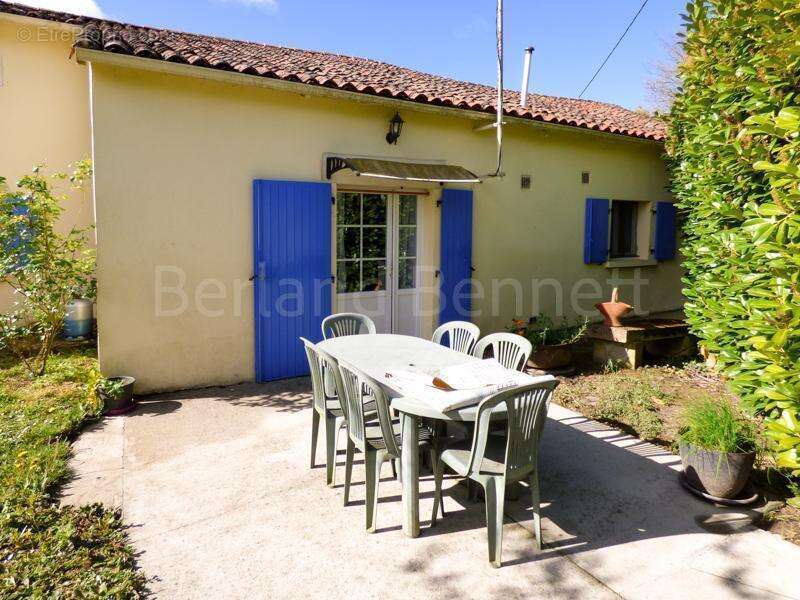 Maison à SAUZE-VAUSSAIS