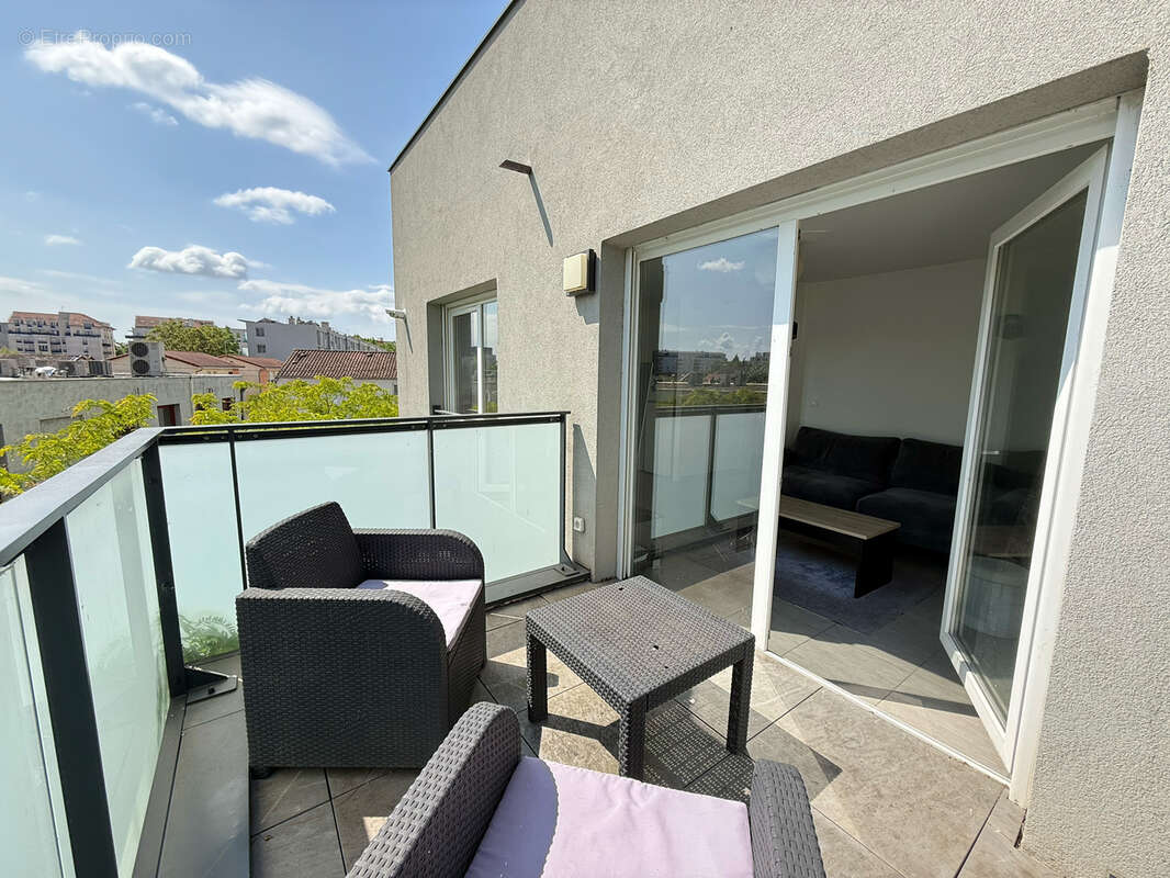 Appartement à VILLEURBANNE