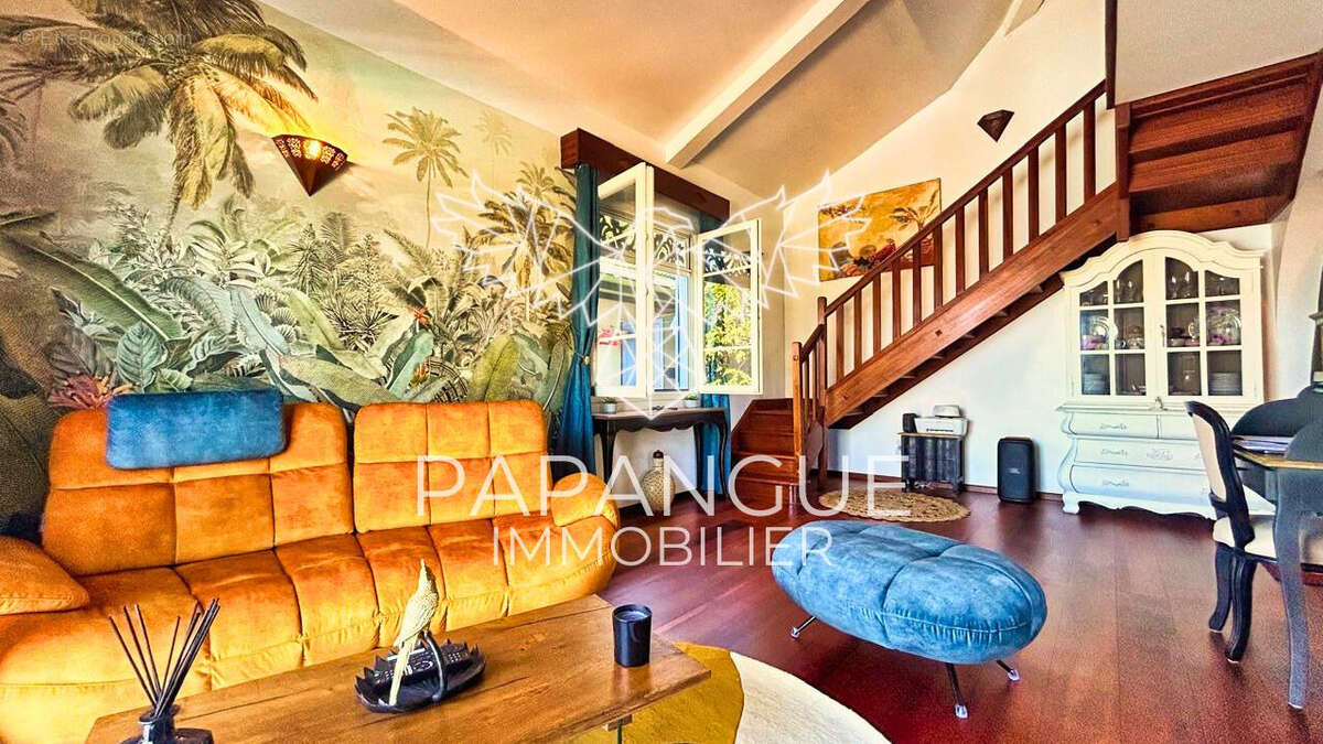 Maison à PETITE-ILE