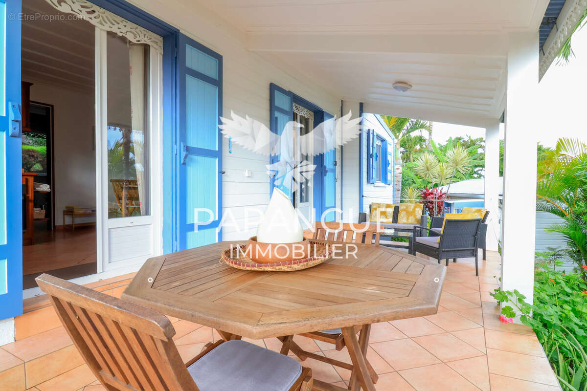 Maison à PETITE-ILE