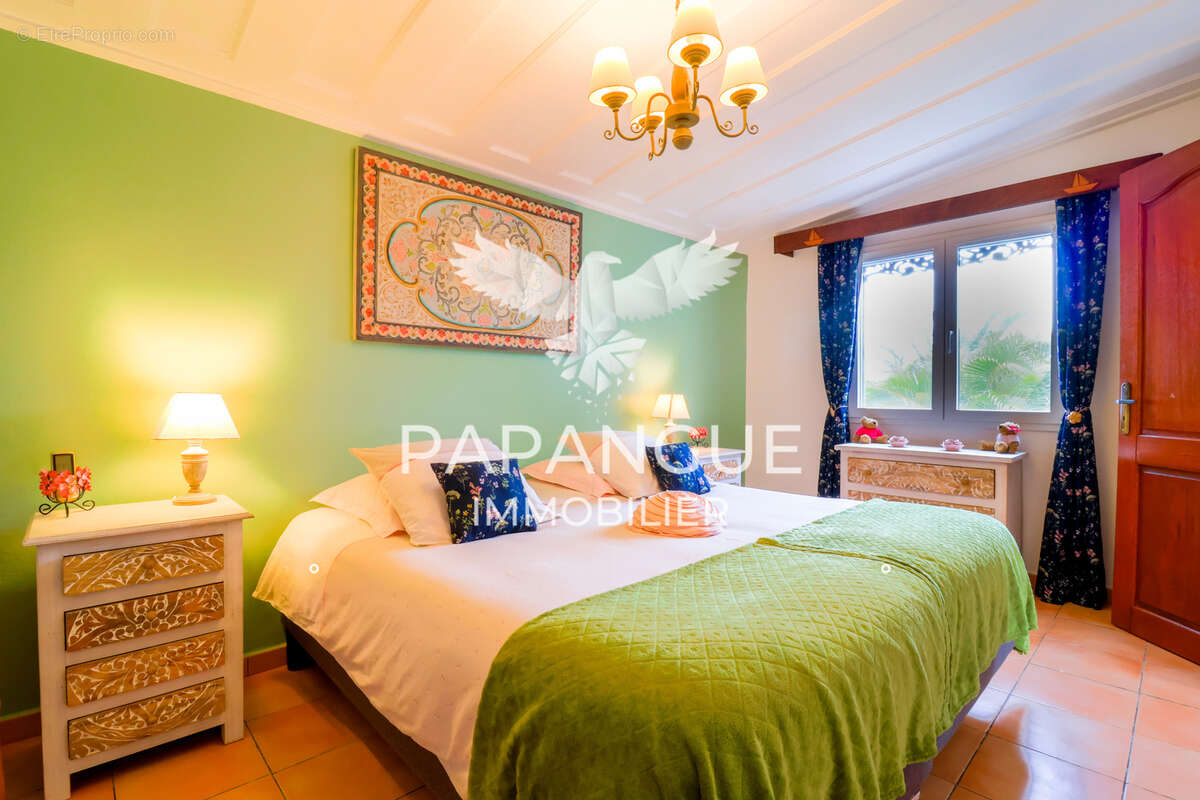 Maison à PETITE-ILE