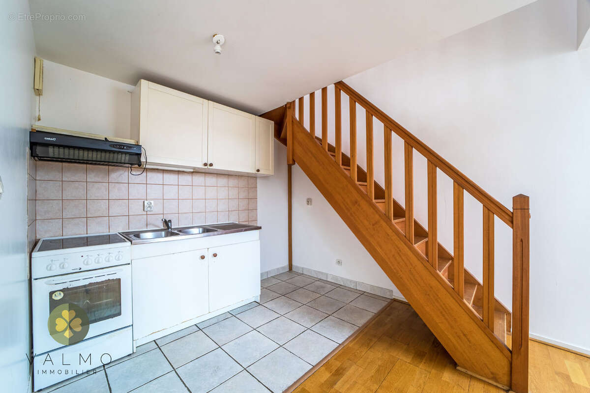 Appartement à LA QUEUE-LES-YVELINES