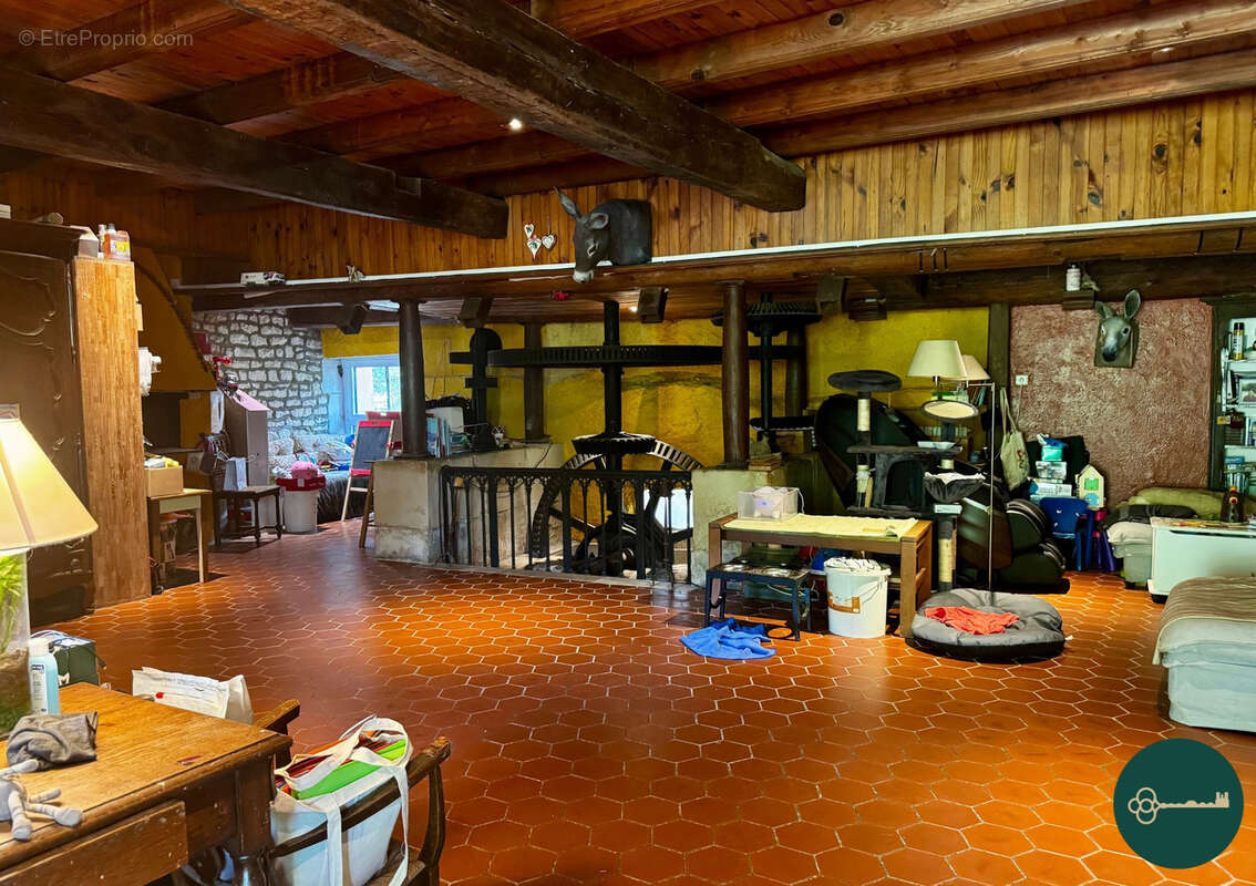 Maison à SAINT-GERMAIN-SUR-MEUSE