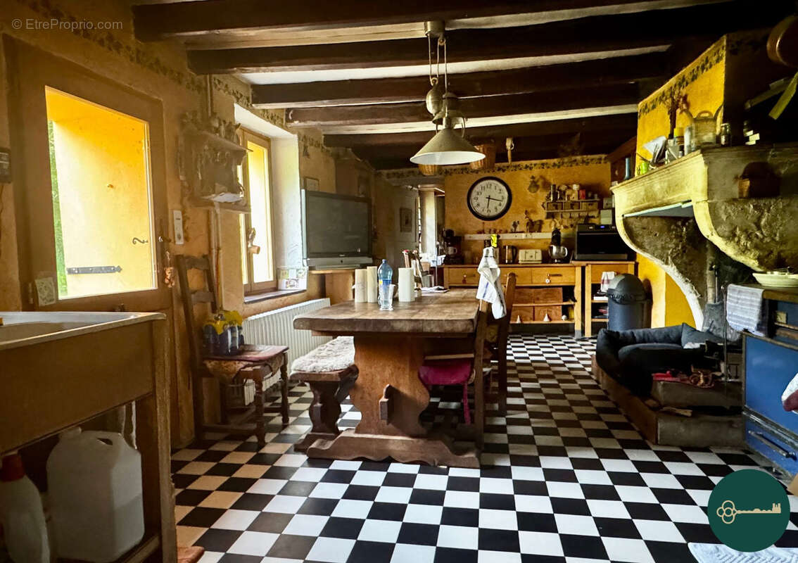 Maison à SAINT-GERMAIN-SUR-MEUSE