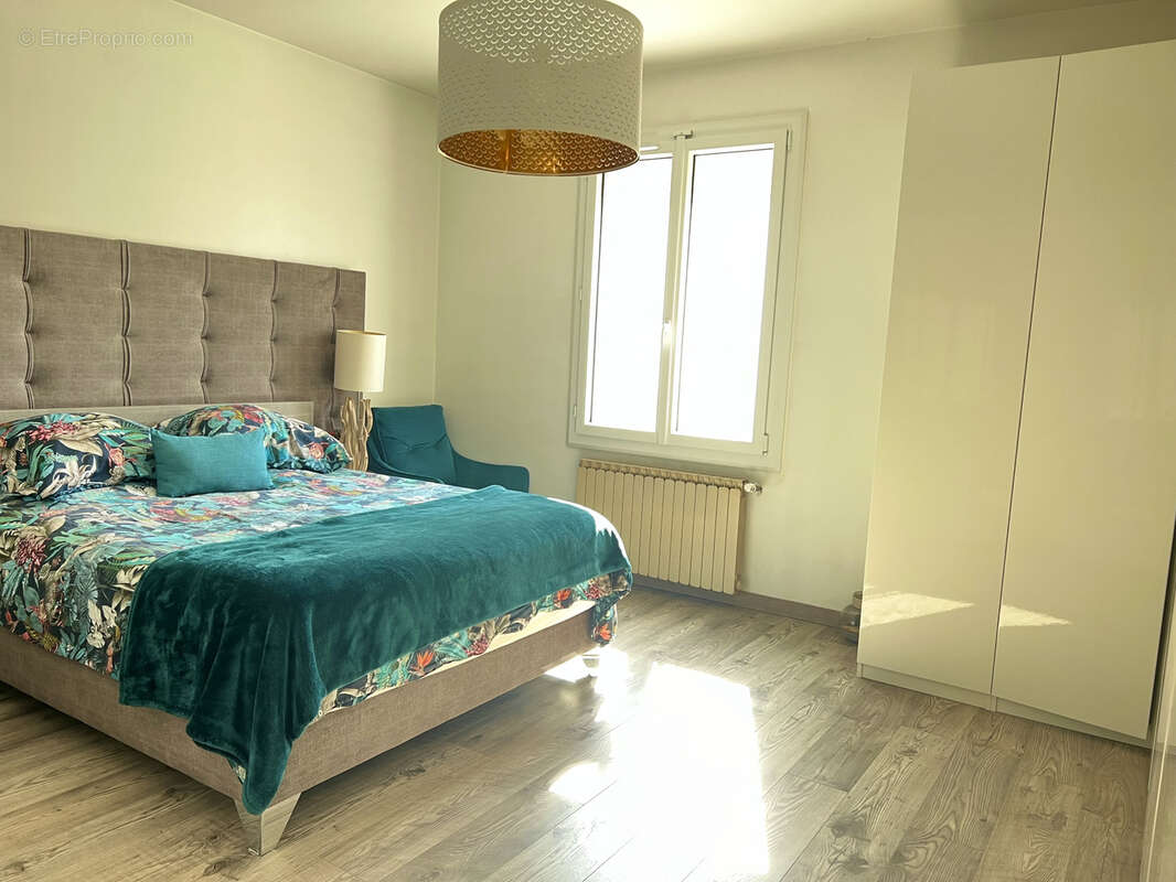 Maison à SIX-FOURS-LES-PLAGES