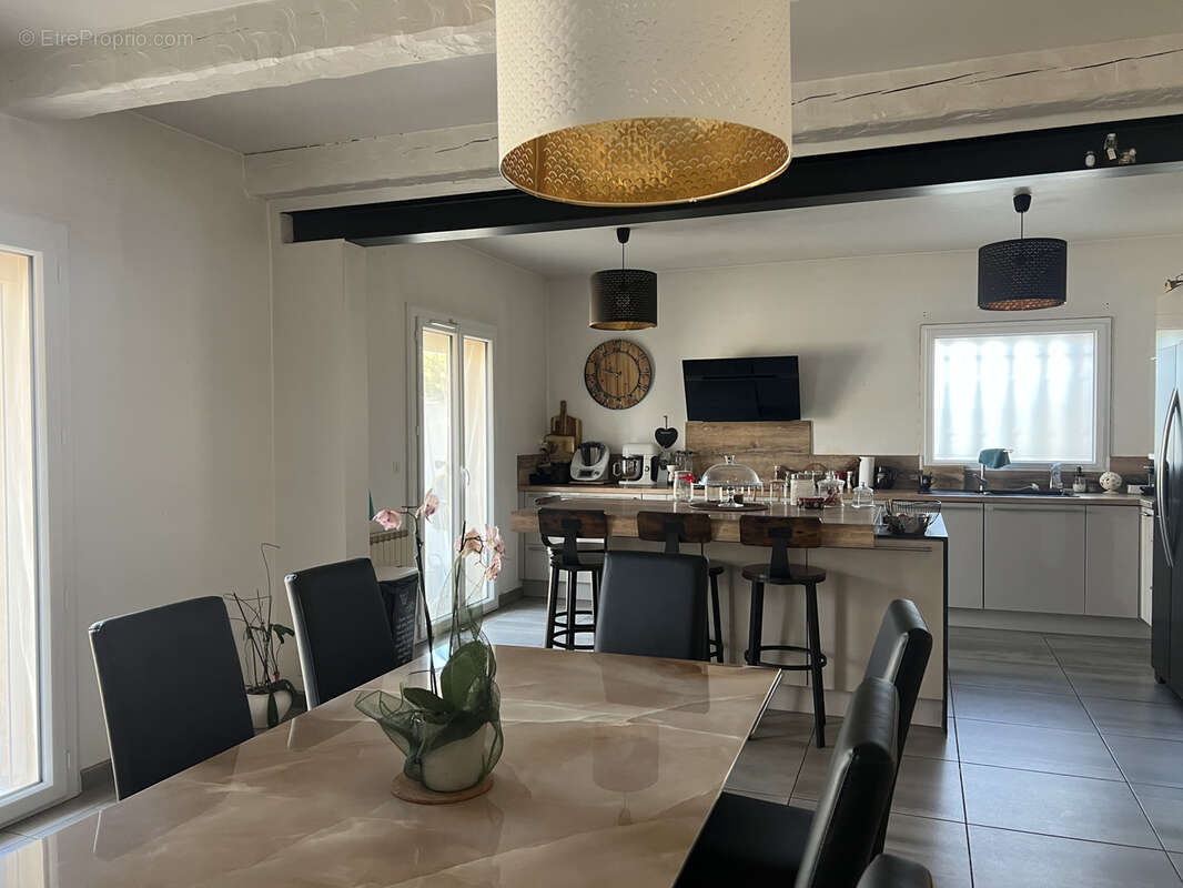 Maison à SIX-FOURS-LES-PLAGES