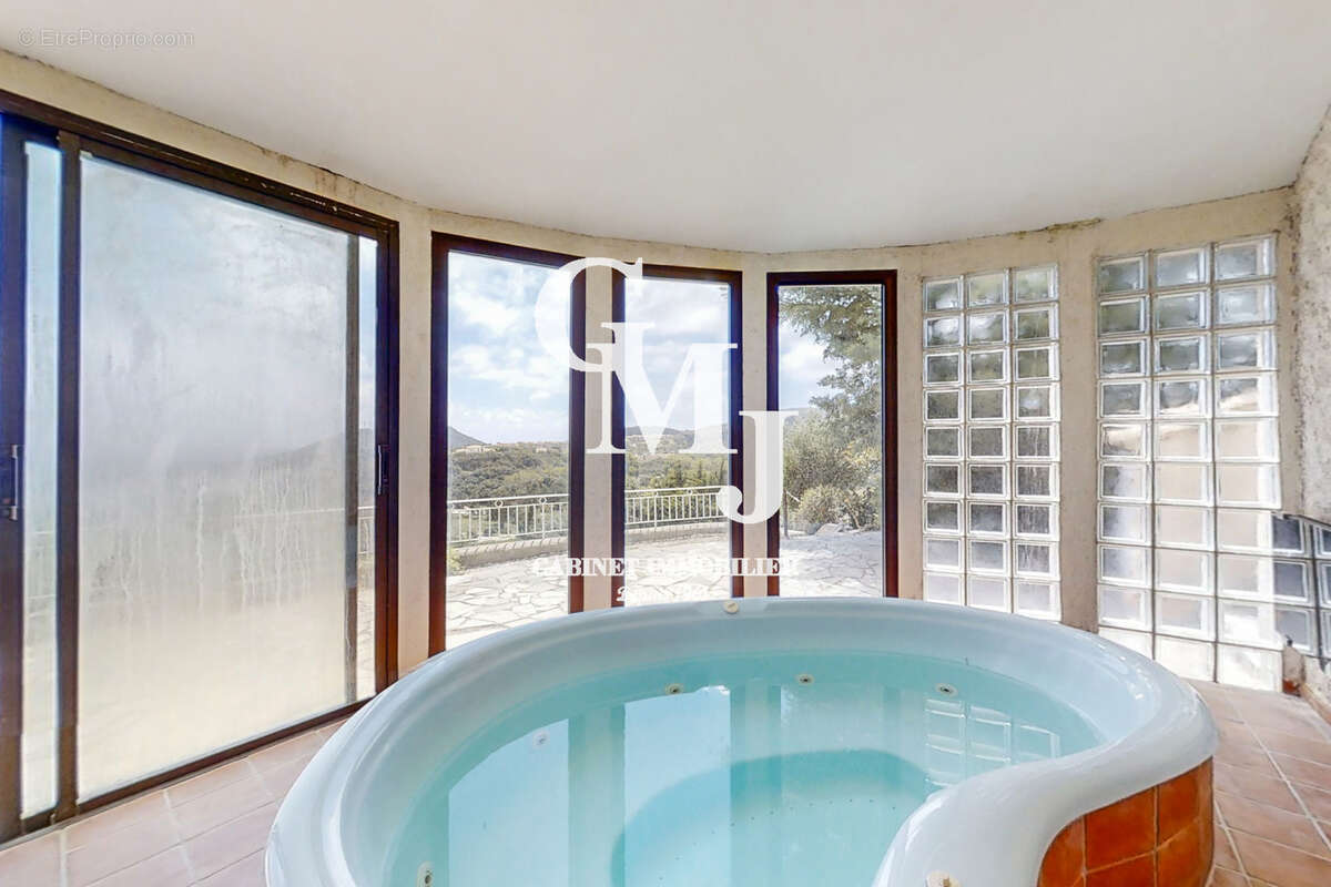 Maison à LA SEYNE-SUR-MER