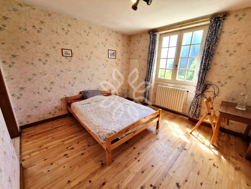 Maison à SAINT-CIRGUES