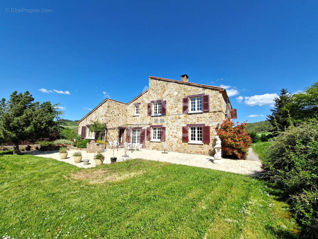 Maison à SAINT-CIRGUES