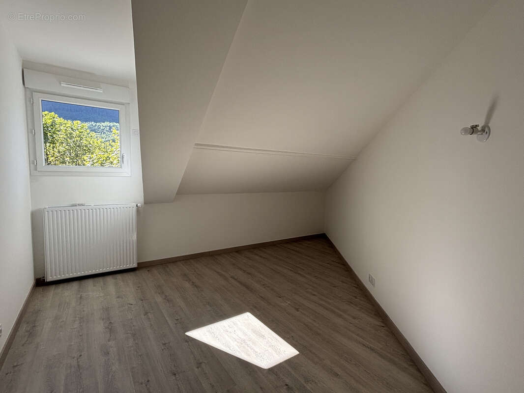 Appartement à SAINT-PIERRE-EN-FAUCIGNY