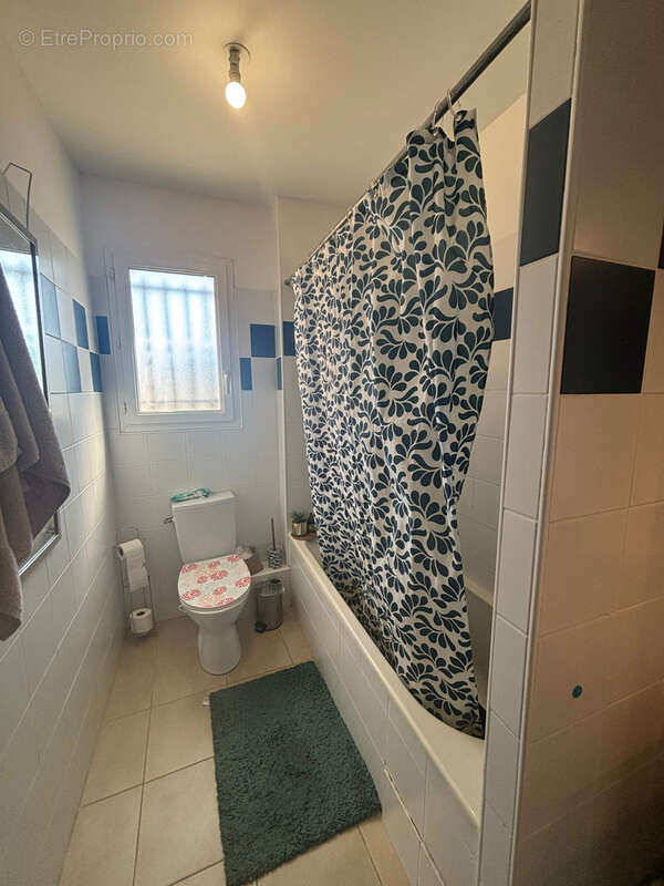 Maison à SALLES-D&#039;AUDE