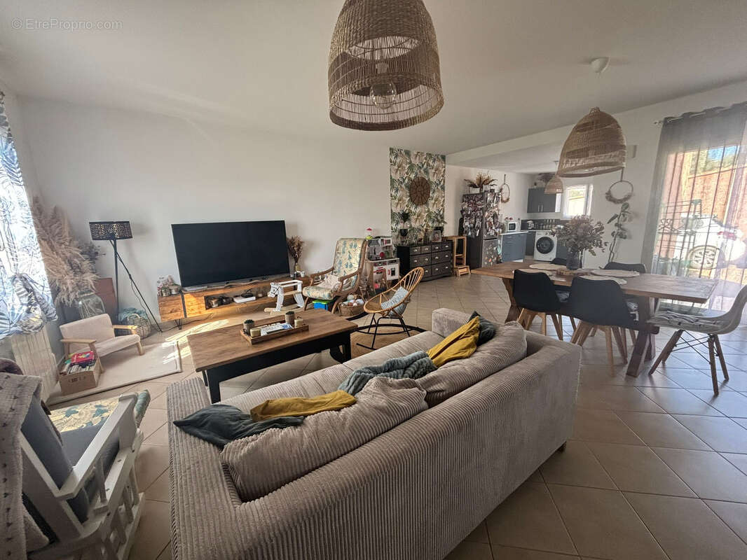 Maison à SALLES-D&#039;AUDE