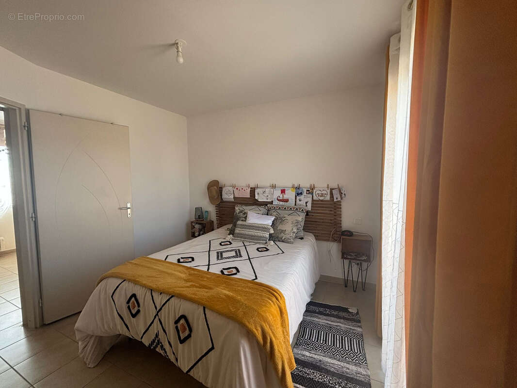 Maison à SALLES-D&#039;AUDE