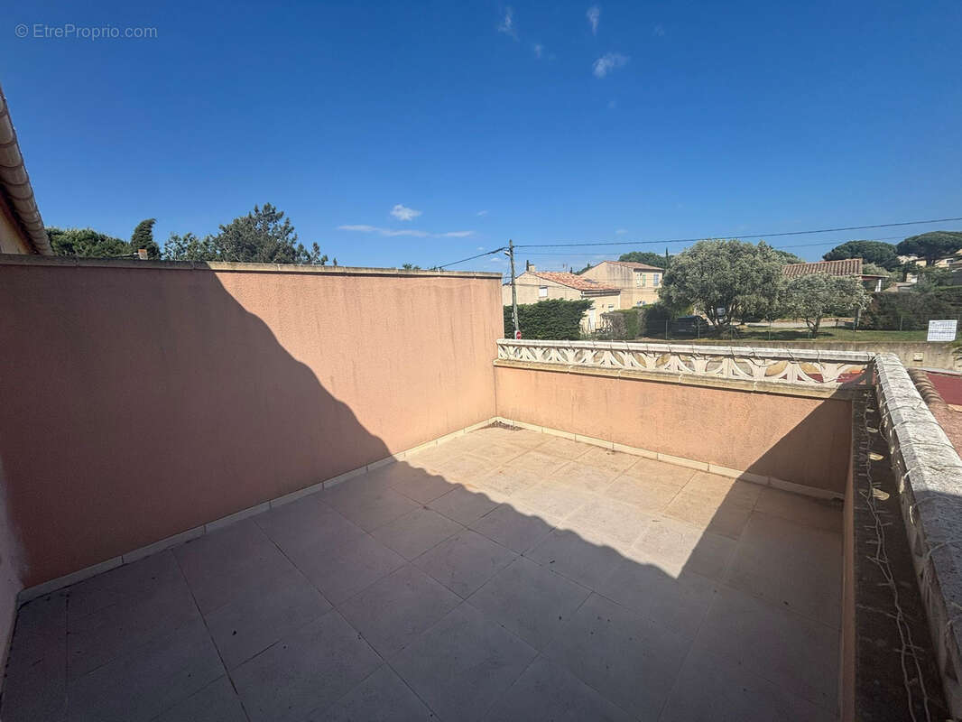 Maison à SALLES-D&#039;AUDE