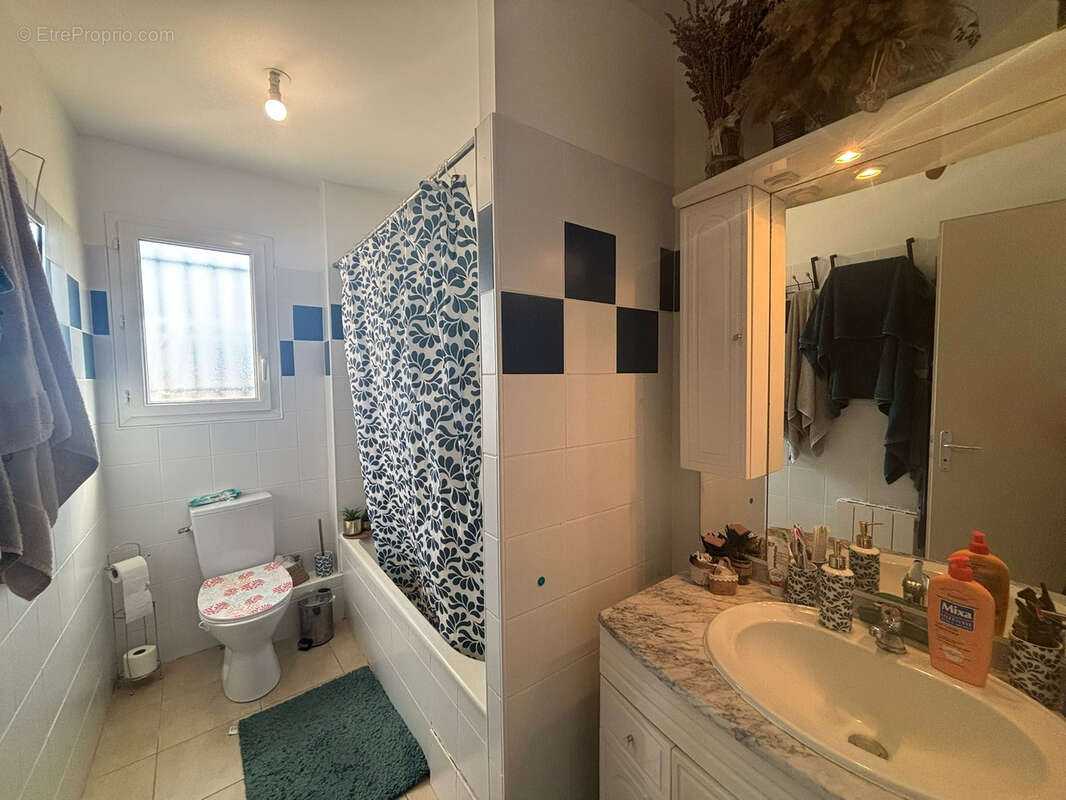 Maison à SALLES-D&#039;AUDE