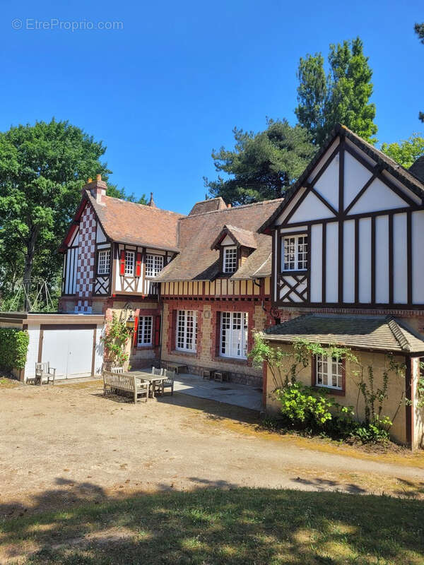 Maison à MERVILLE-FRANCEVILLE-PLAGE