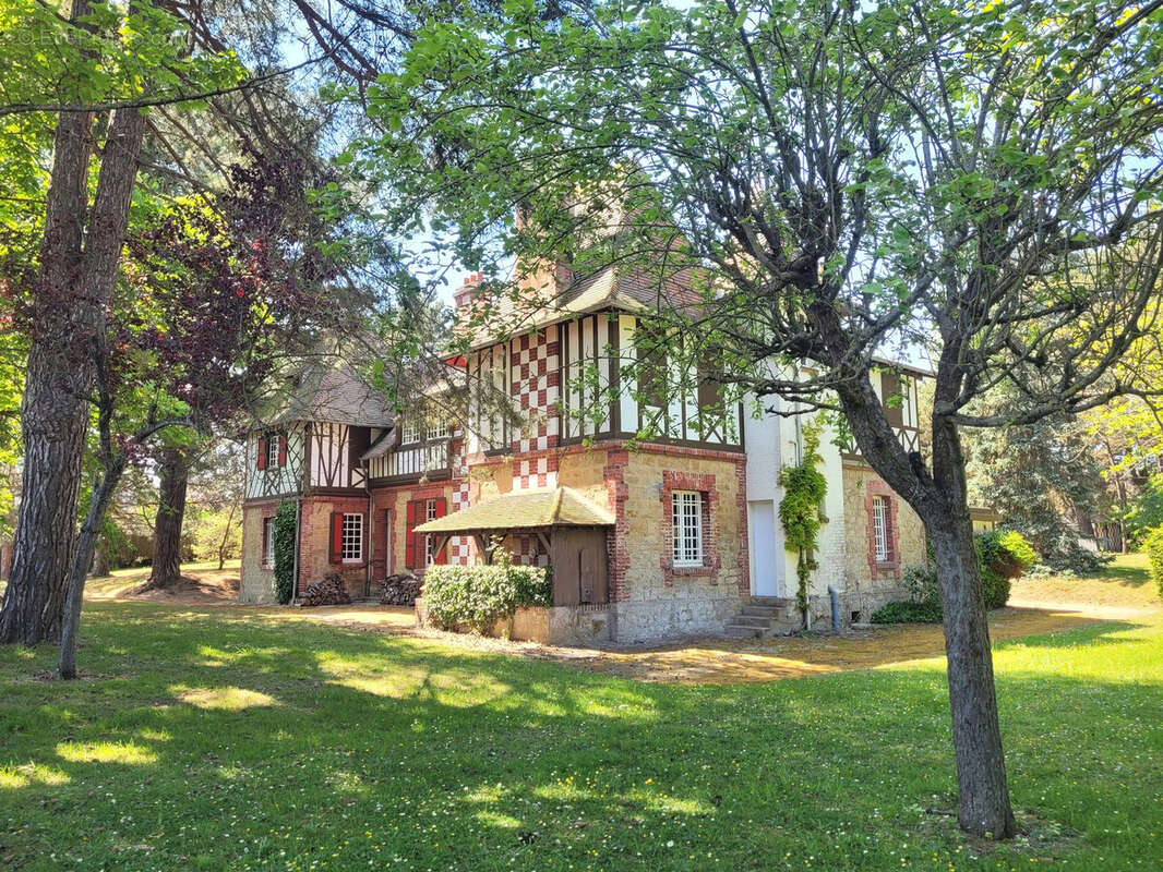 Maison à MERVILLE-FRANCEVILLE-PLAGE