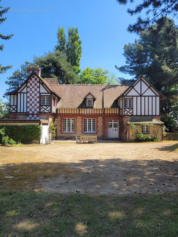 Maison à MERVILLE-FRANCEVILLE-PLAGE