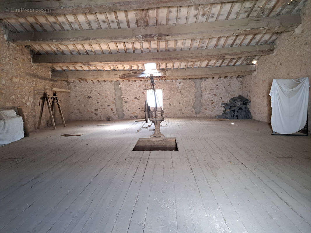 Maison à THEZAN-DES-CORBIERES