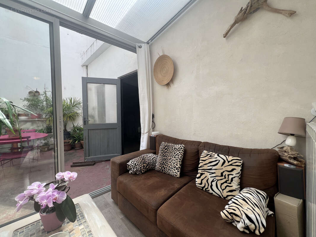 Maison à THEZAN-DES-CORBIERES