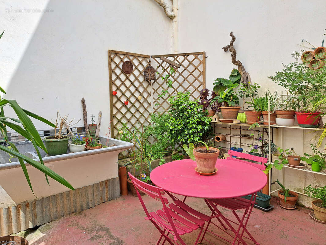 Maison à THEZAN-DES-CORBIERES