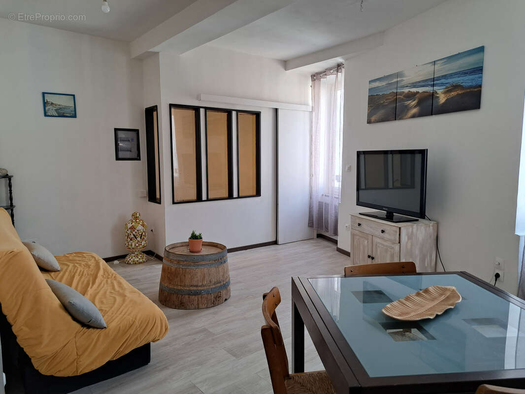 Maison à THEZAN-DES-CORBIERES