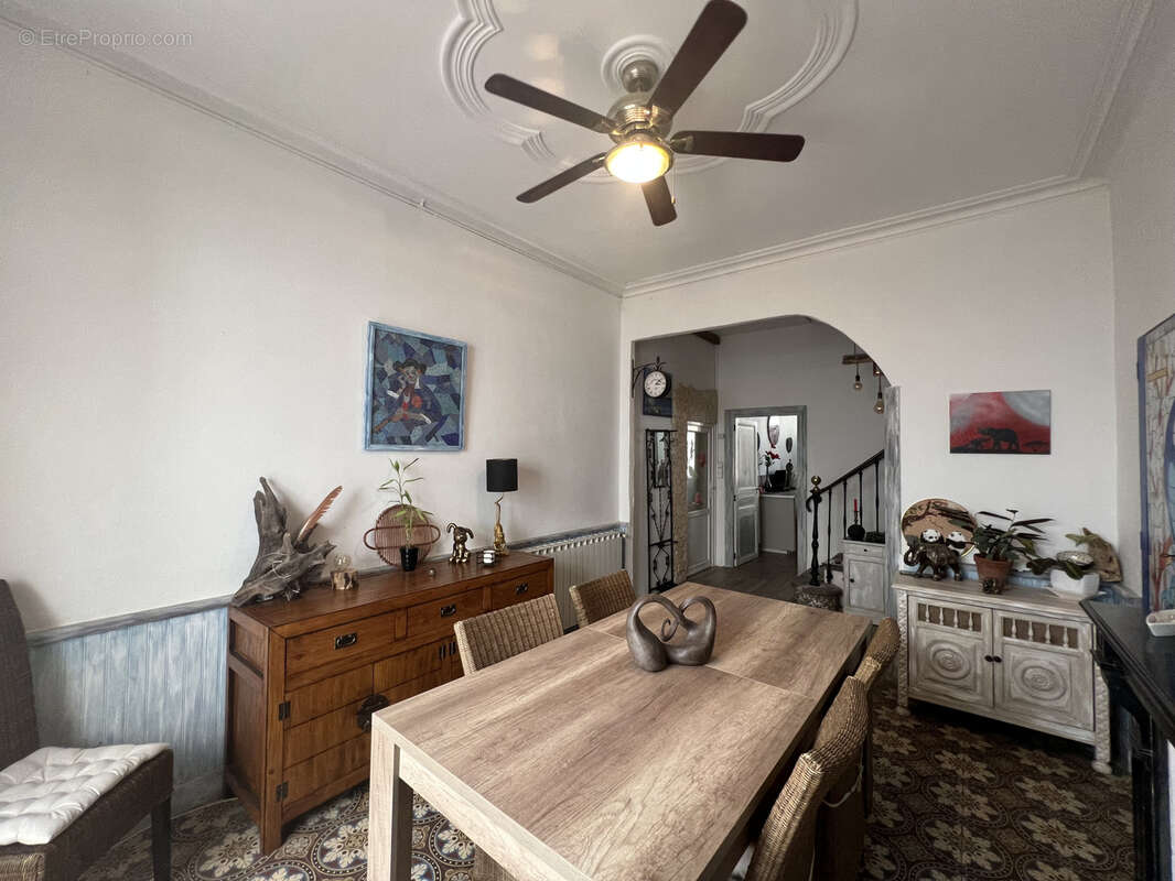 Maison à THEZAN-DES-CORBIERES