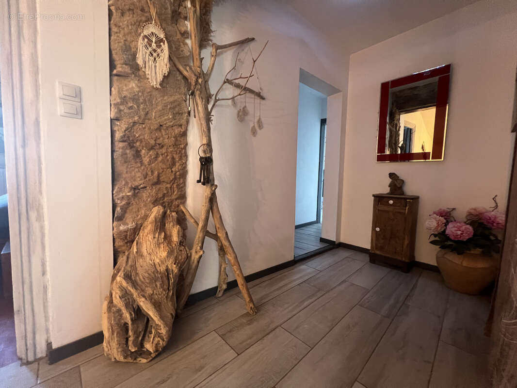 Maison à THEZAN-DES-CORBIERES