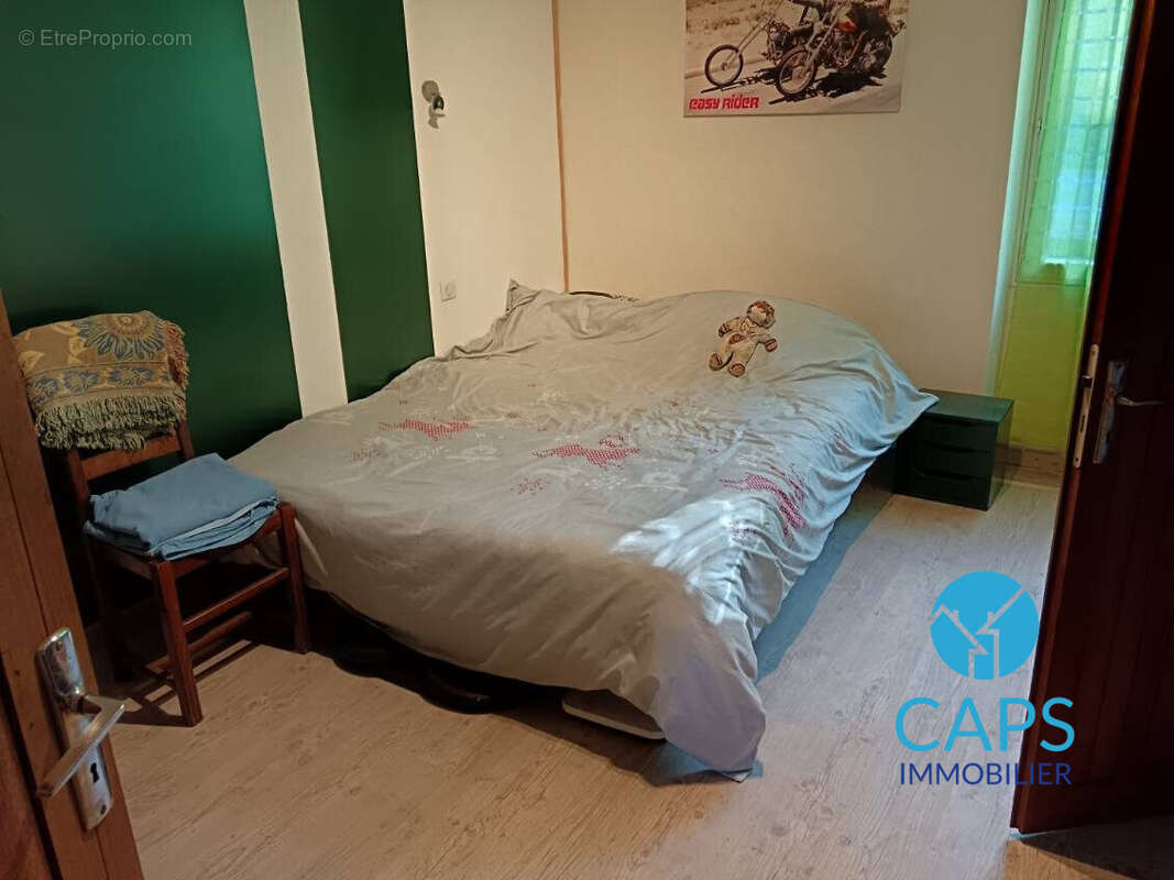 Maison à PUY-L&#039;EVEQUE