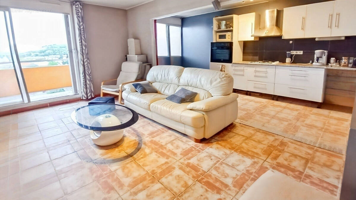 Photo 1 - Appartement à CLERMONT-FERRAND