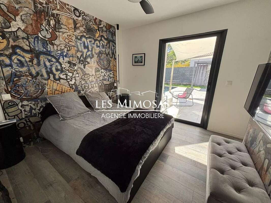 Maison à PUGET-SUR-ARGENS