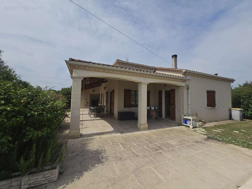 Appartement à MIRAMONT-DE-GUYENNE