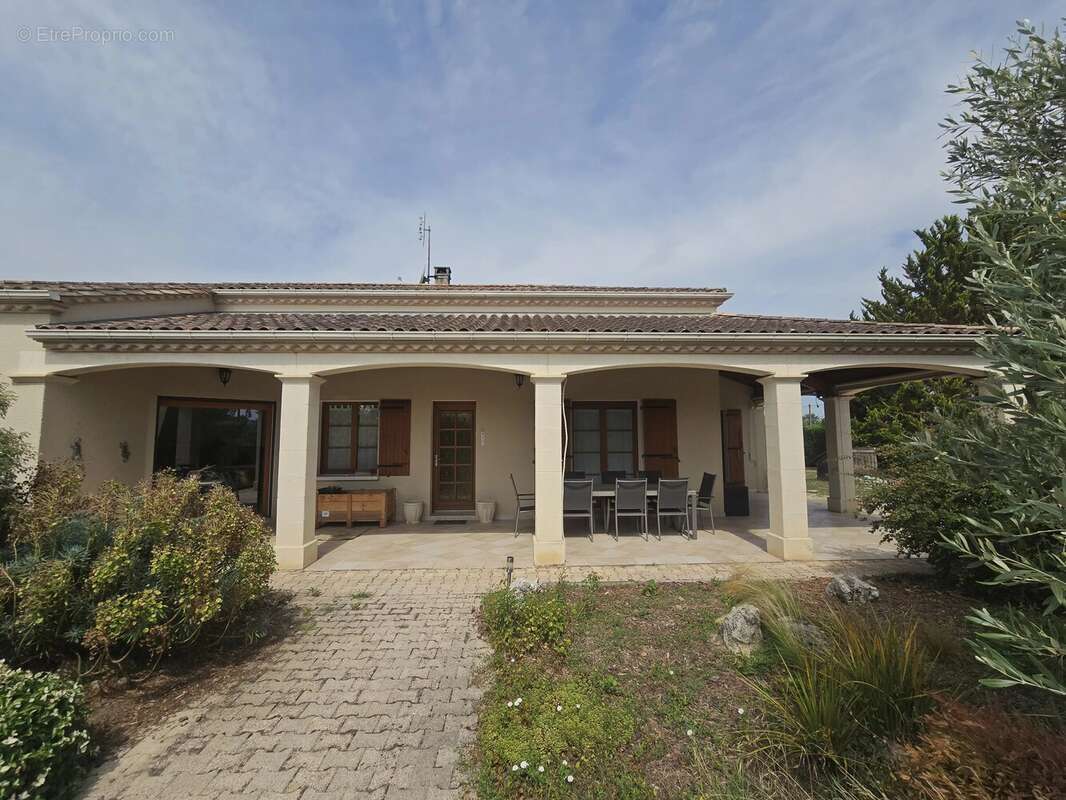 Appartement à MIRAMONT-DE-GUYENNE