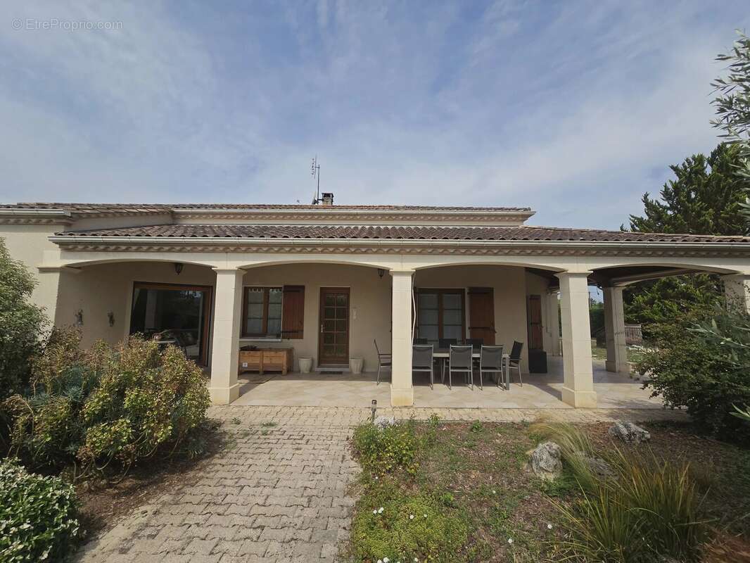 Appartement à MIRAMONT-DE-GUYENNE