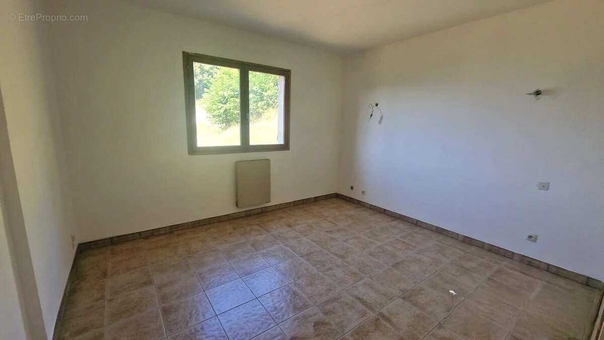 Maison à MOCA-CROCE