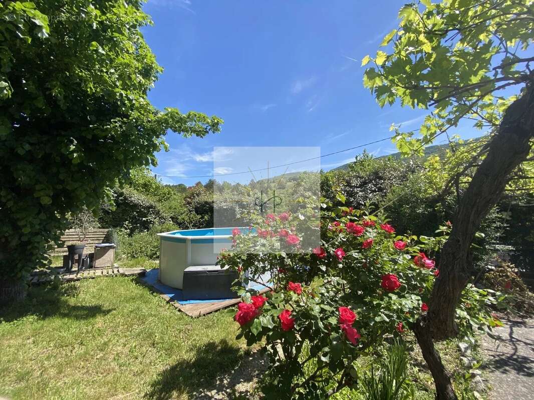 Maison à BUIS-LES-BARONNIES