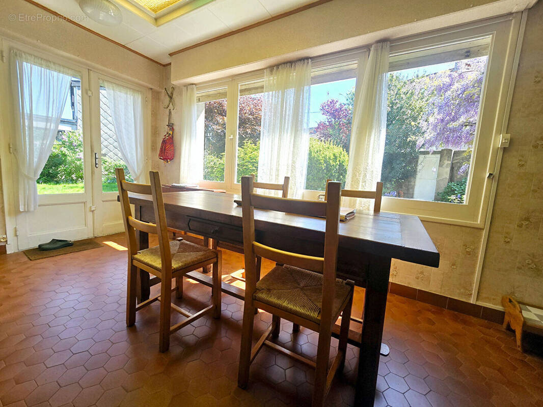 Maison à SAINT-MARTIN-BOULOGNE