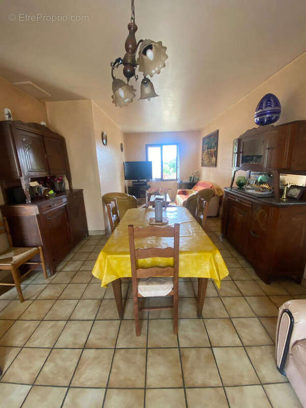 IMG-20250802-WA0002 - Maison à SAINT-SAUD-LACOUSSIERE