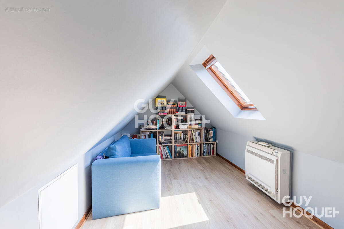 Maison à CHILLY-MAZARIN