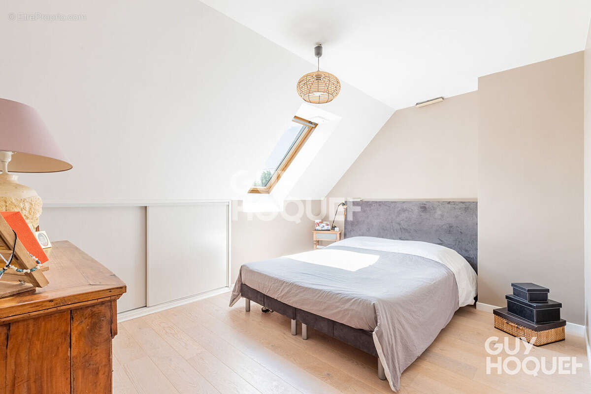 Maison à CHILLY-MAZARIN