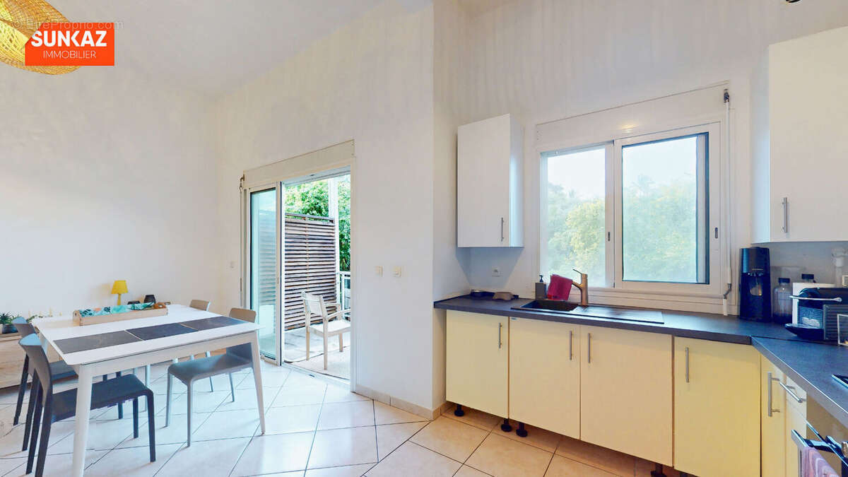 Maison à L&#039;ETANG-SALE