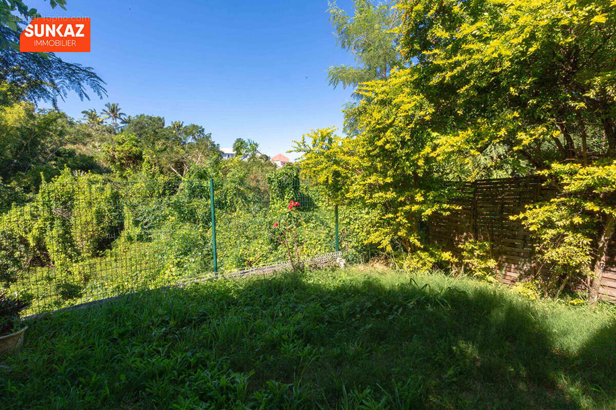 Maison à L&#039;ETANG-SALE